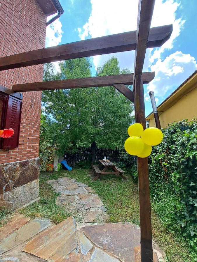 Casa Cercedilla Montana Esqui Villa Eksteriør billede